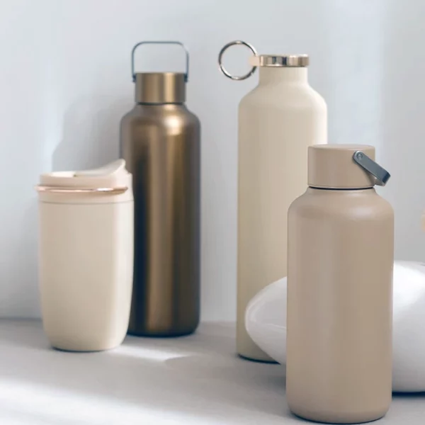 680ml Double-Wall Insulated Stainless Steel Water Bottle – Leakproof & BPA-Free - Image 4
